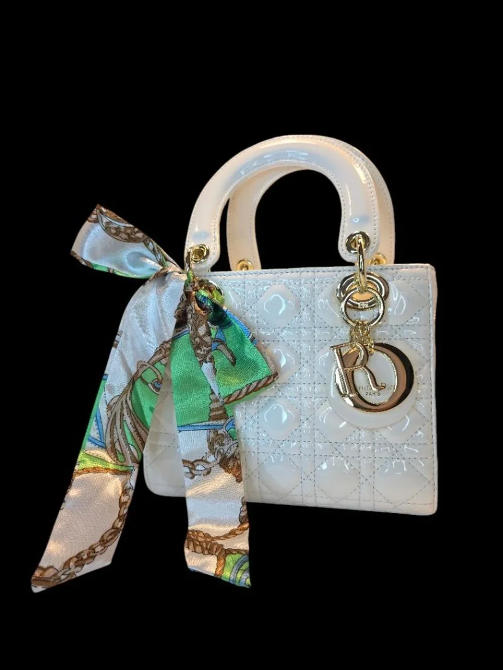 Unbranded this bag